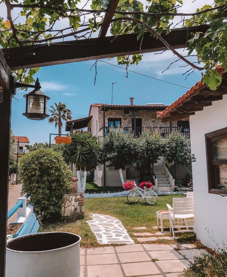 Liogerma Apartments Pefkochori Extérieur photo